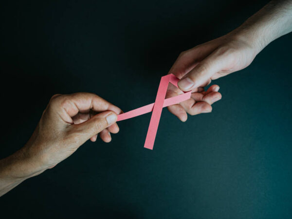 Νέα τεχνητή νοημοσύνη ανιχνεύει τον καρκίνο του μαστού με μεγαλύτερη ακρίβεια από υπερήχους