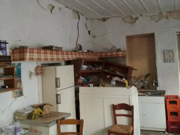 Ηράκλειο: «Πάνω από 4.000 σεισμόπληκτοι δεν έχουν πάρει ούτε ένα ευρώ από τις προκαταβολές»