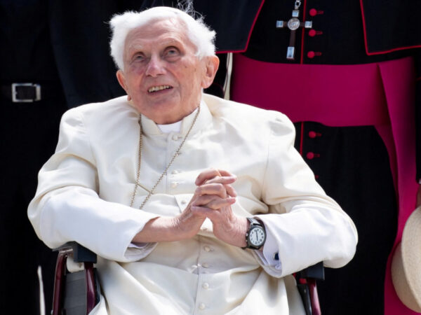 Πάπας Βενέδικτος ΙΣΤ’ – Γνώριζε για τους παιδεραστές ιερείς όταν ήταν αρχιεπίσκοπος του Μονάχου