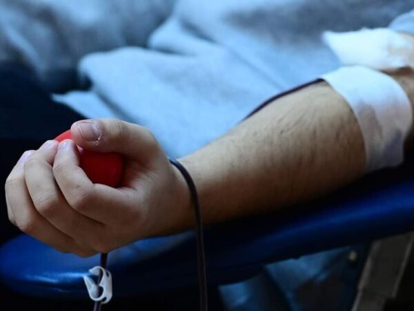 Εθελοντική αιμοδοσία για τους τραυματίες των Τεμπών στο Μεσολόγγι