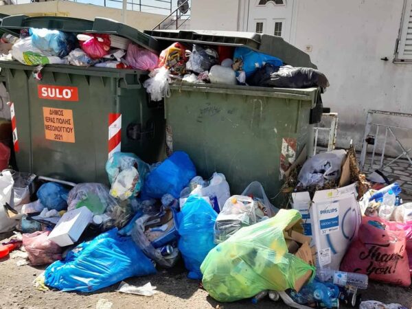 Μεσολόγγι: “Πόρτα” έφαγε χθες από το ΔΣ ΧΥΤΑ Παλαίρου για τα σκουπίδια ο Κώστας  Λύρος