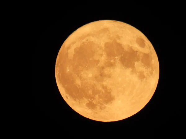 Πανσέληνος Οκτωβρίου 2023: Η καλύτερη ώρα για να δείτε το «φεγγάρι του κυνηγού»